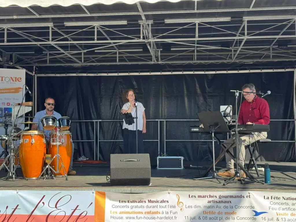 Opal Jam Trio 2026 sur scène concert en extérieur Hardelot-Plage